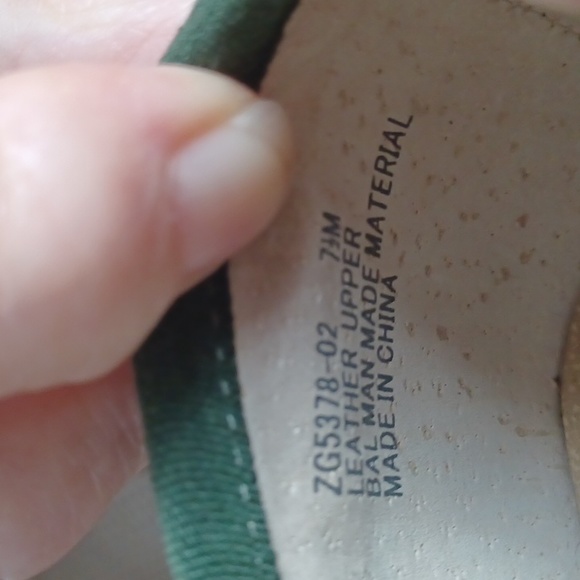 Zigi New York Moss Green Suede Wedge Heels NEW- Sz. 7.5 - Picture 8 of 10